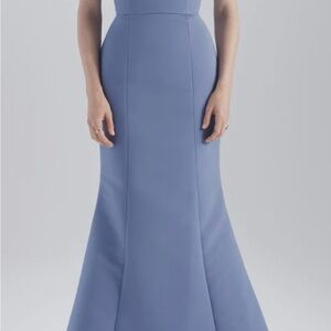 NWT Amsale Moe Dusk MSRP $300